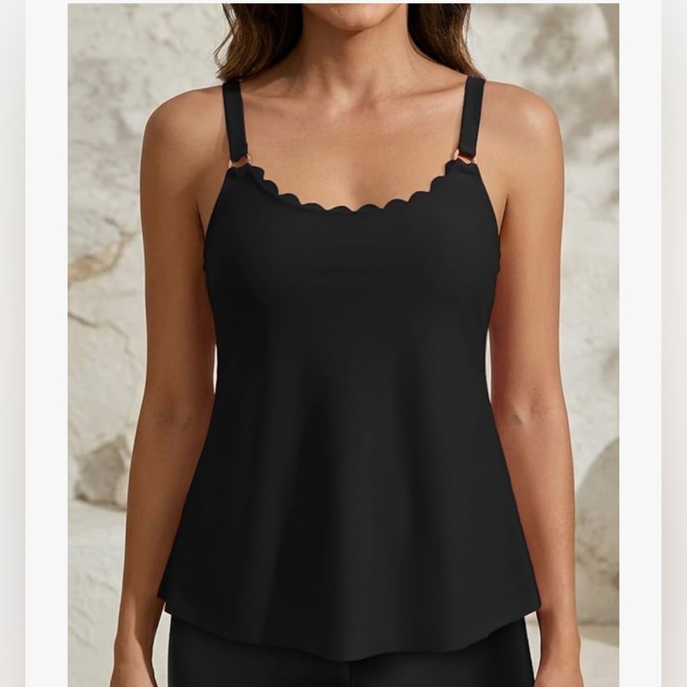 Black Adjustable-Strap Women's Tankini top